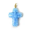 Pendentif croix Murano bleu