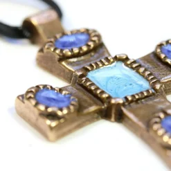 Petite Croix, Bronze bleu
